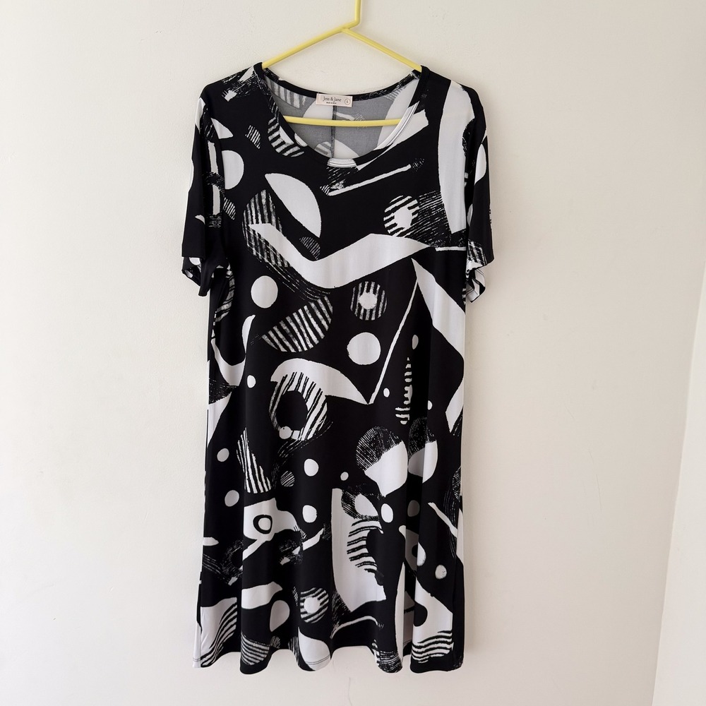 Jess & Jane Abstract Print Shift Dress Womens Large Lagenlook Art to Wear Black
